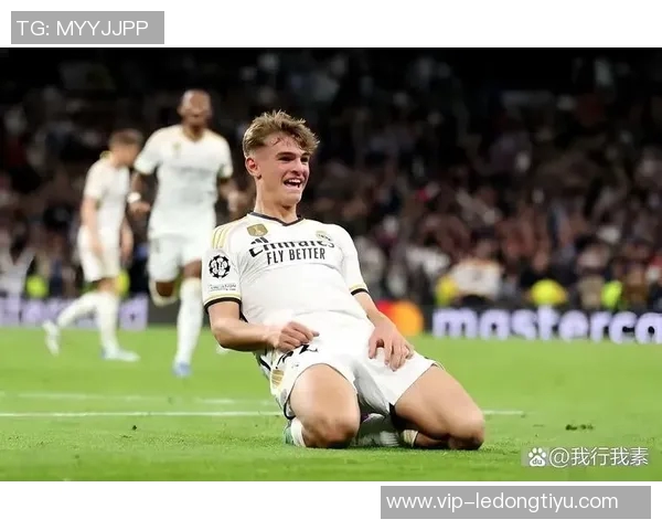 帕斯连续两月获选意甲最佳U23球员三场贡献两球两助攻表现亮眼 帕斯连续两月获选意甲最佳U23球员三场贡献两球两助攻表现亮眼