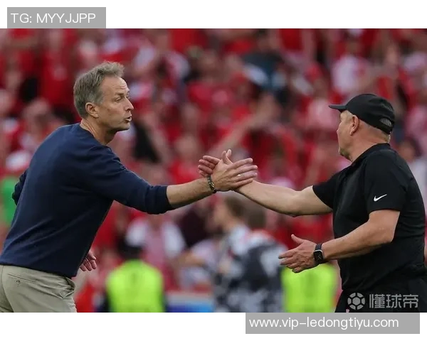 斯洛文尼亚足协回应舍什科伤情争议与曼联的沟通结果 斯洛文尼亚足协回应舍什科伤情争议与曼联的沟通结果