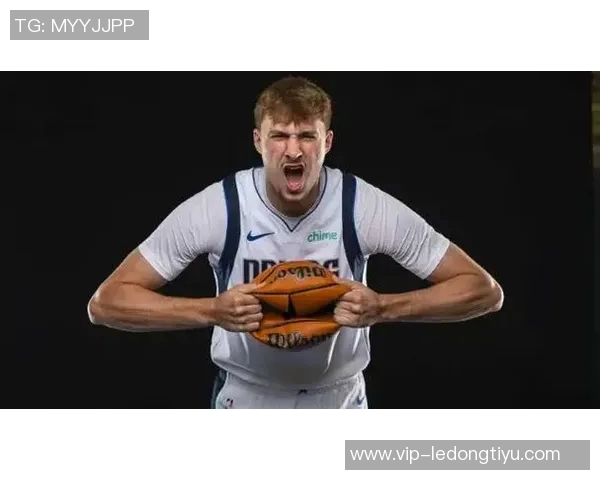 华盛顿谈弗拉格的三分球表现鼓励其展现更多侵略性与自信心 华盛顿谈弗拉格的三分球表现鼓励其展现更多侵略性与自信心