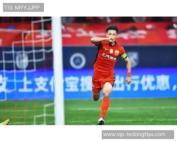 中超11月最佳阵容揭晓法比奥吴曦王燊超领衔泰山三外援入选