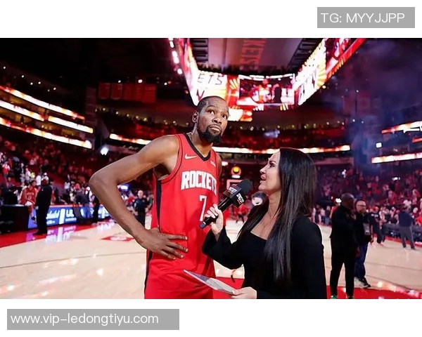 申京分析杜兰特在联防下的适应能力与防守水平提升潜力 申京分析杜兰特在联防下的适应能力与防守水平提升潜力