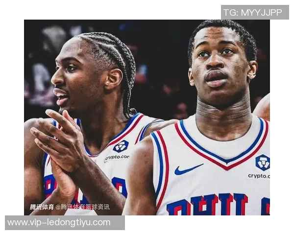 埃奇库姆盛赞马克西出色表现称其为真正的球队领袖与合作伙伴 埃奇库姆盛赞马克西出色表现称其为真正的球队领袖与合作伙伴