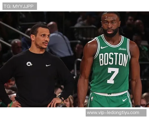 左腿筋紧张导致退赛马祖拉尚未收到完整伤情报告杰伦布朗表示他状态良好 左腿筋紧张导致退赛马祖拉尚未收到完整伤情报告杰伦布朗表示他状态良好